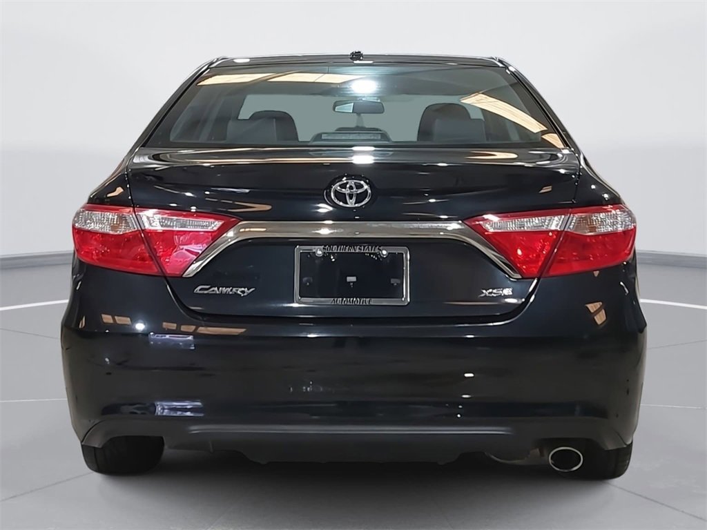 Used 2015 Toyota Camry XSE w/ Moonroof Package image 6