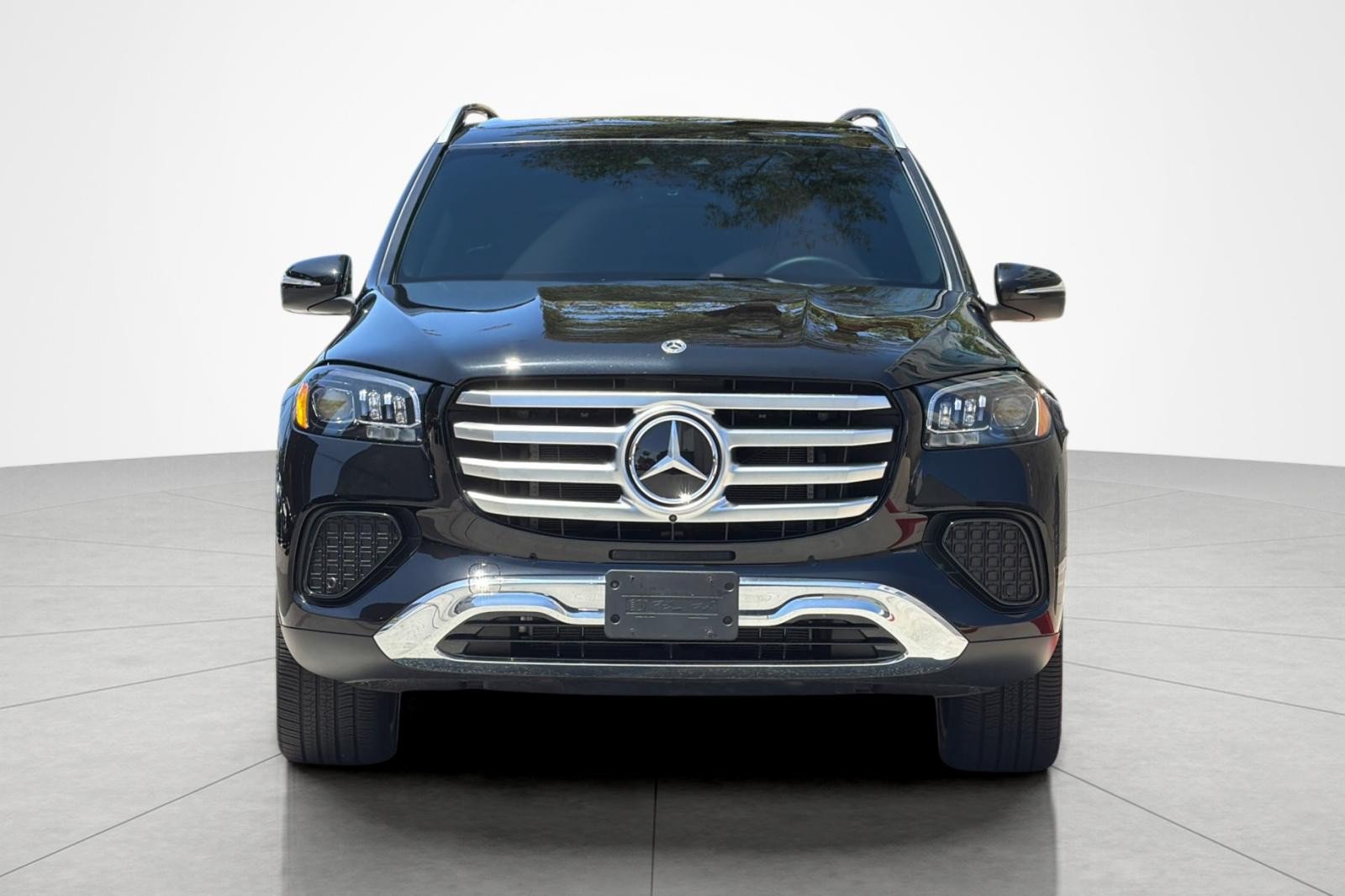 Used 2026 Mercedes-Benz GLS 450 4MATIC image 8