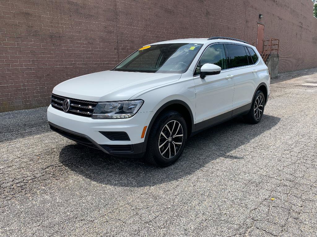 Used 2021 Volkswagen Tiguan SE AWD/4WD image 1