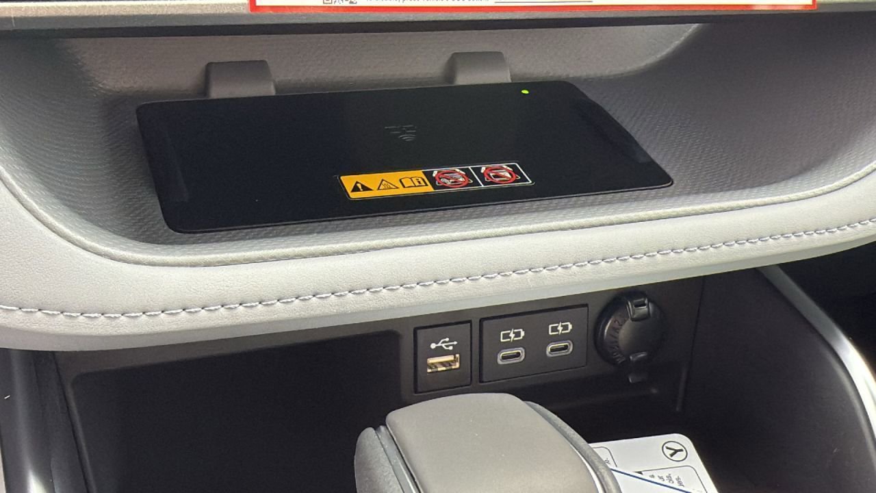 New 2026 Toyota Highlander Limited image 22