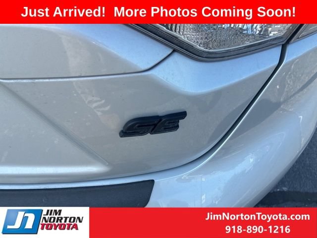 Used 2025 Toyota Corolla SE FWD image 5