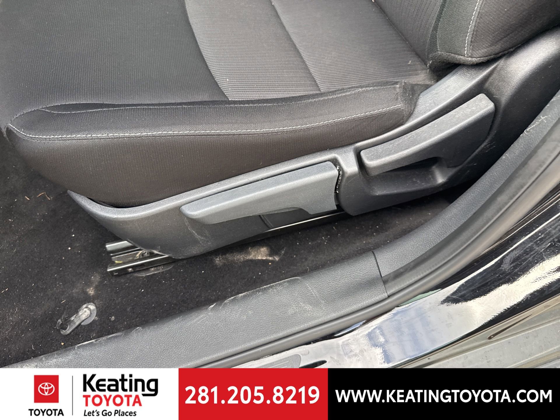 Used 2025 Nissan Sentra SV image 13