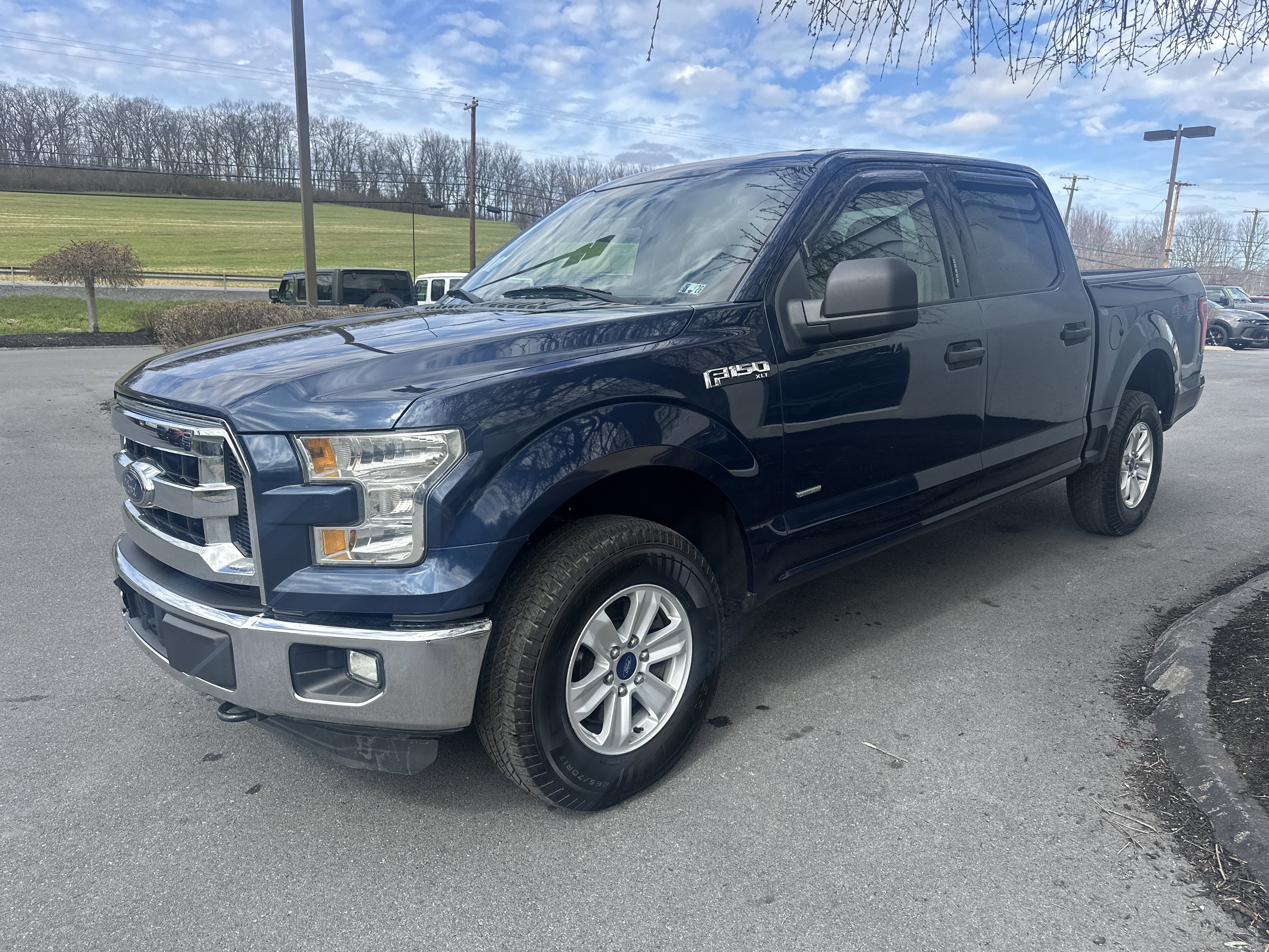 Used 2015 Ford F150 XLT AWD/4WD image 8