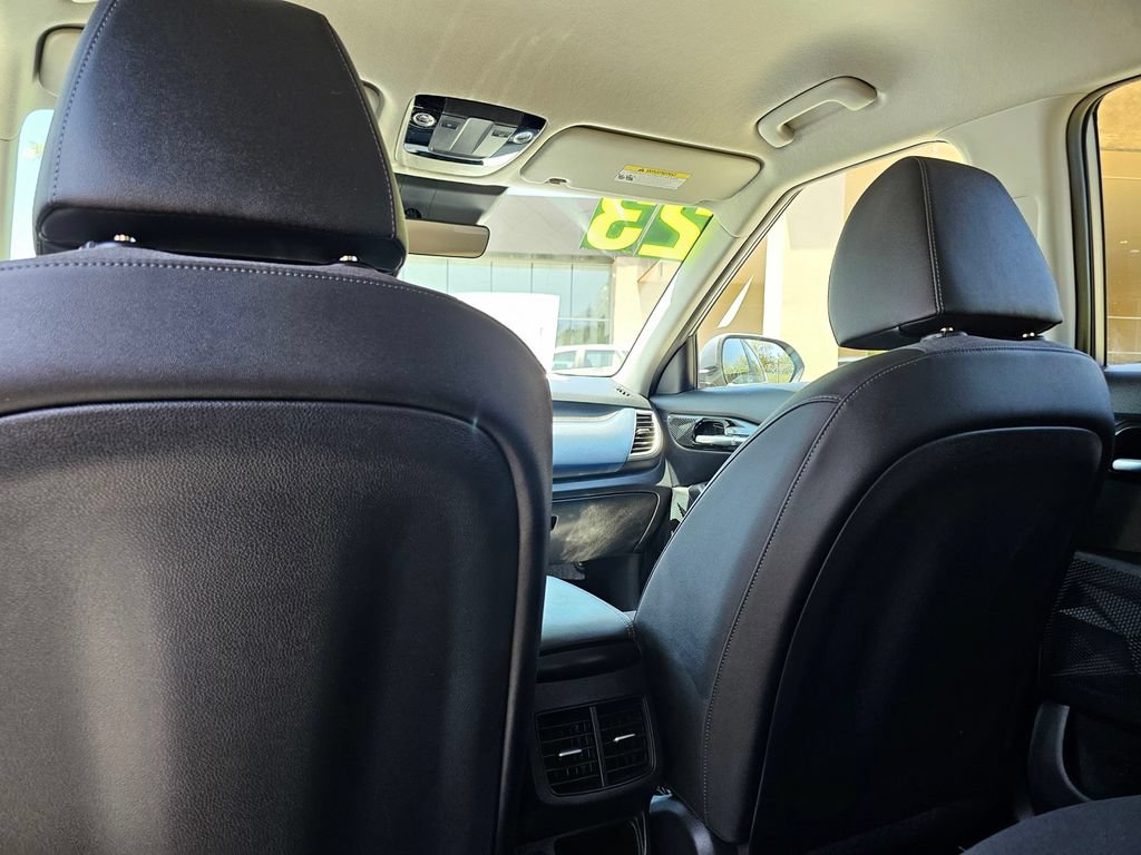 Used 2023 Kia Seltos S FWD image 21