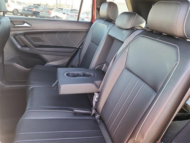 Certified 2024 Volkswagen Tiguan SE R-Line image 15