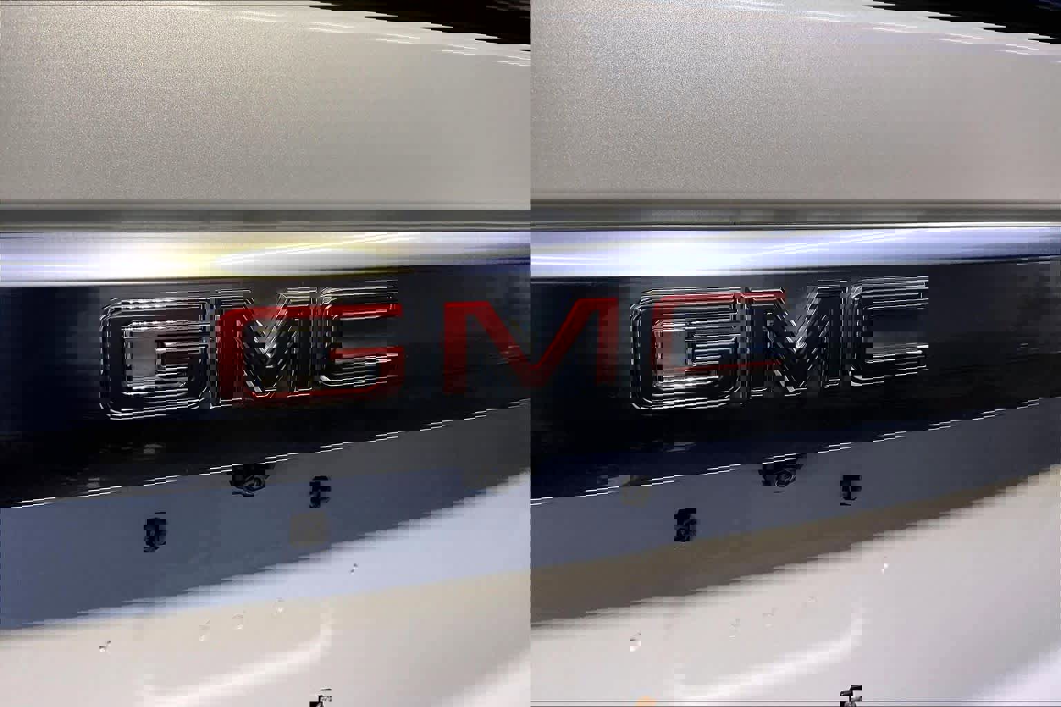 Used 2022 GMC Yukon XL Denali image 33