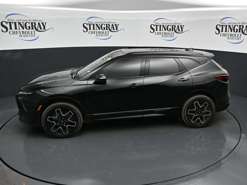 Certified 2023 Chevrolet Blazer RS w/ Driver Confidence II Package FWD image 21