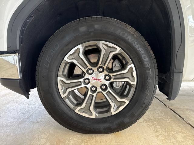Used 2025 GMC Sierra 1500 SLT AWD/4WD image 26