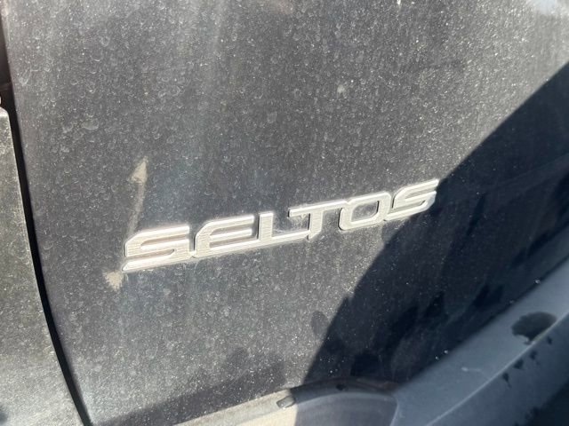 Certified 2024 Kia Seltos LX image 3
