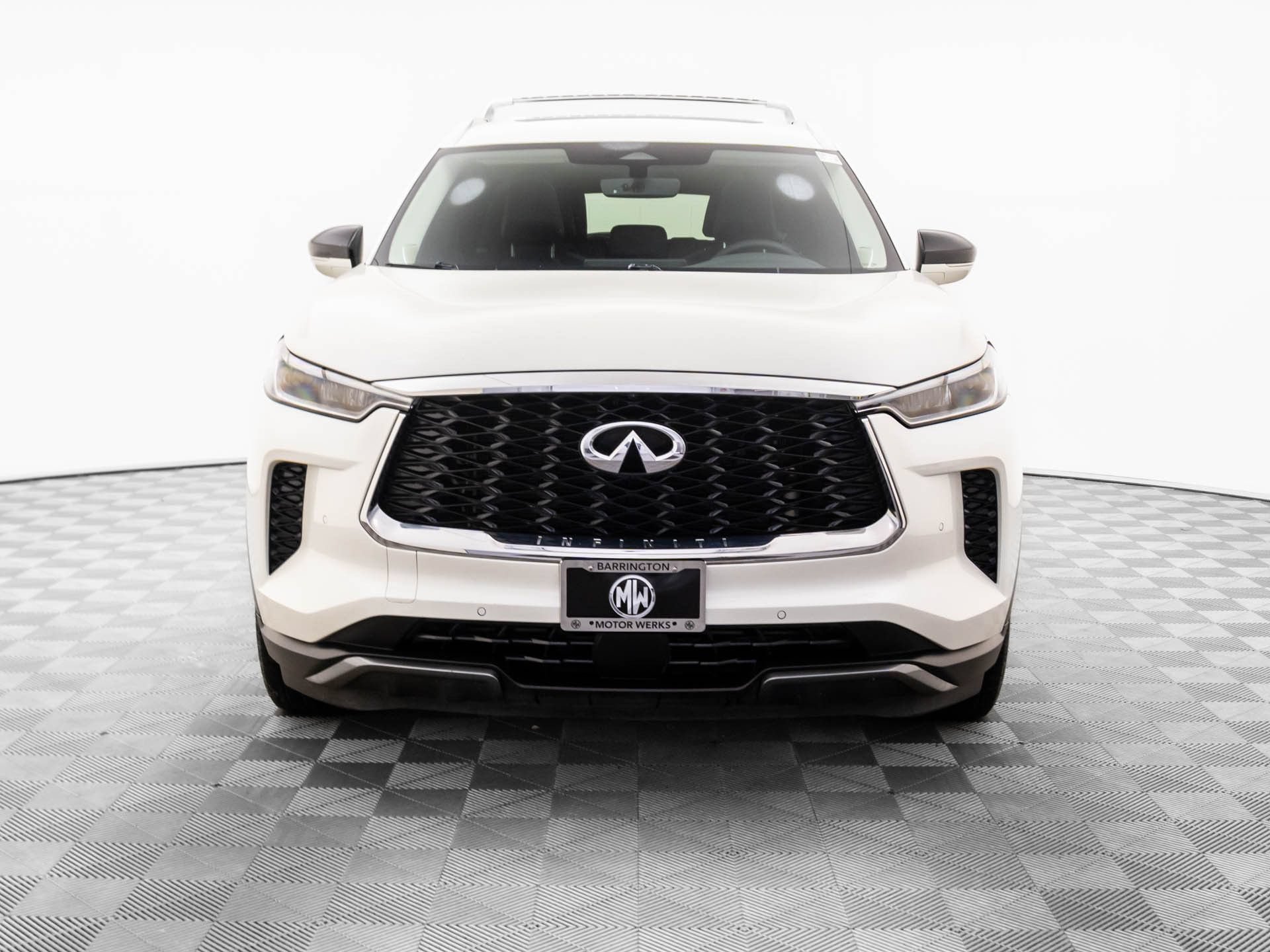 Used 2023 INFINITI QX60 Sensory w/ Cargo Package AWD/4WD image 8