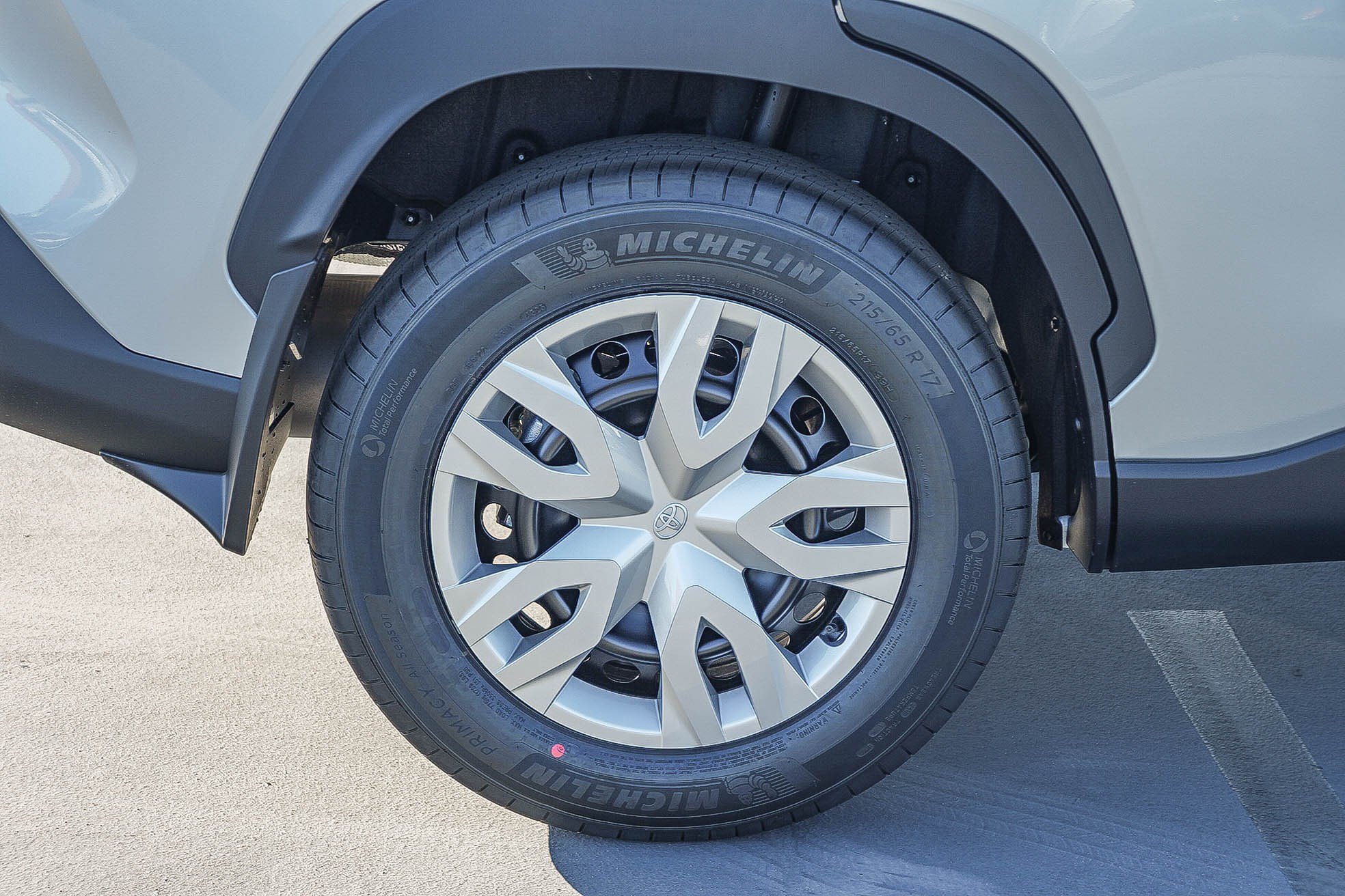 New 2026 Toyota Corolla Cross L FWD image 12