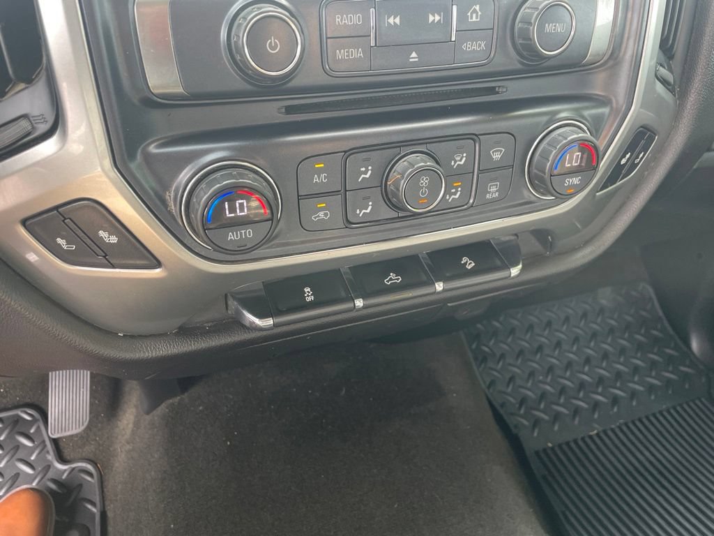 Used 2017 Chevrolet Silverado 1500 LT w/ All Star Edition AWD/4WD image 26