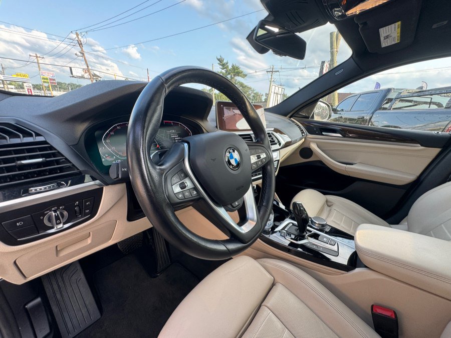 Used 2021 BMW X4 xDrive30i w/ Premium Package AWD/4WD image 23