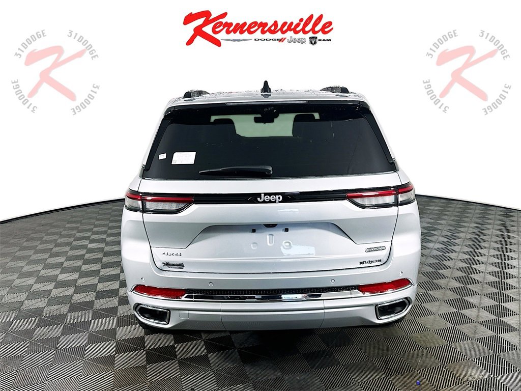 New 2025 Jeep Grand Cherokee Overland w/ Luxury Tech Group IV image 6