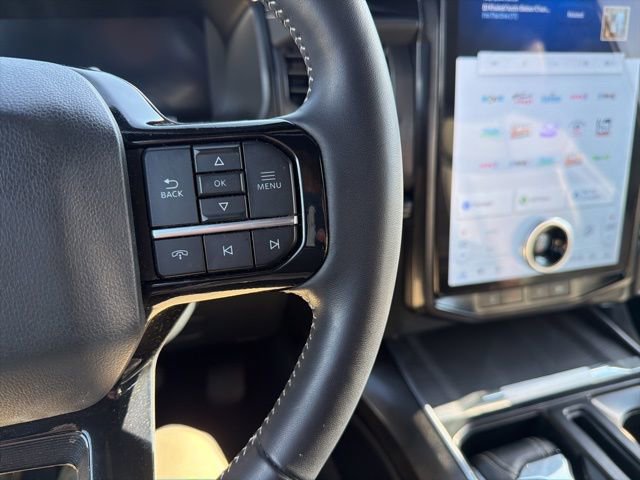 Used 2023 Ford F150 Lightning Platinum AWD/4WD image 65