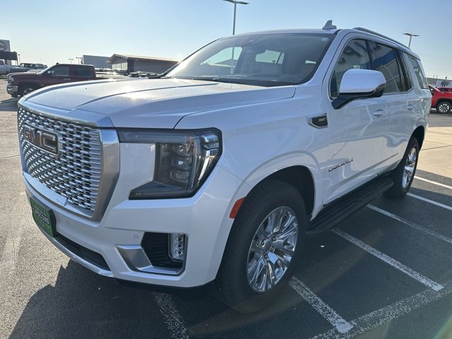Used 2021 GMC Yukon Denali image 4