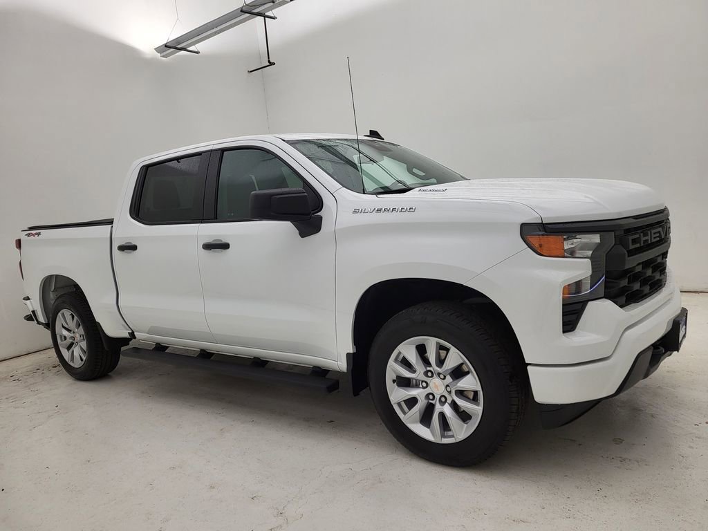 New 2025 Chevrolet Silverado 1500 Custom image 1