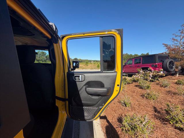 Certified 2018 Jeep Wrangler Unlimited Sport S AWD/4WD image 54