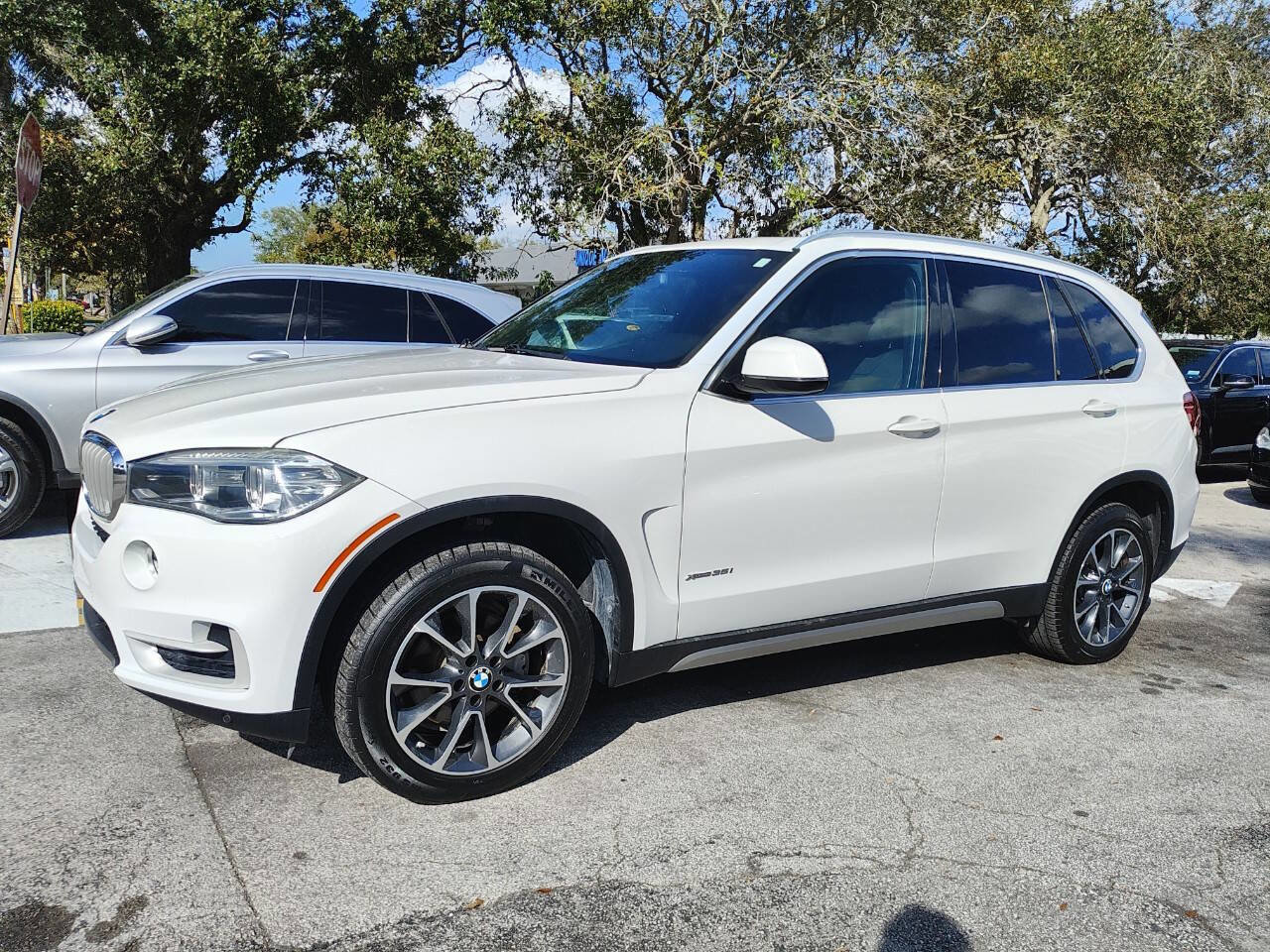 Used 2017 BMW X5 xDrive35i AWD/4WD image 3