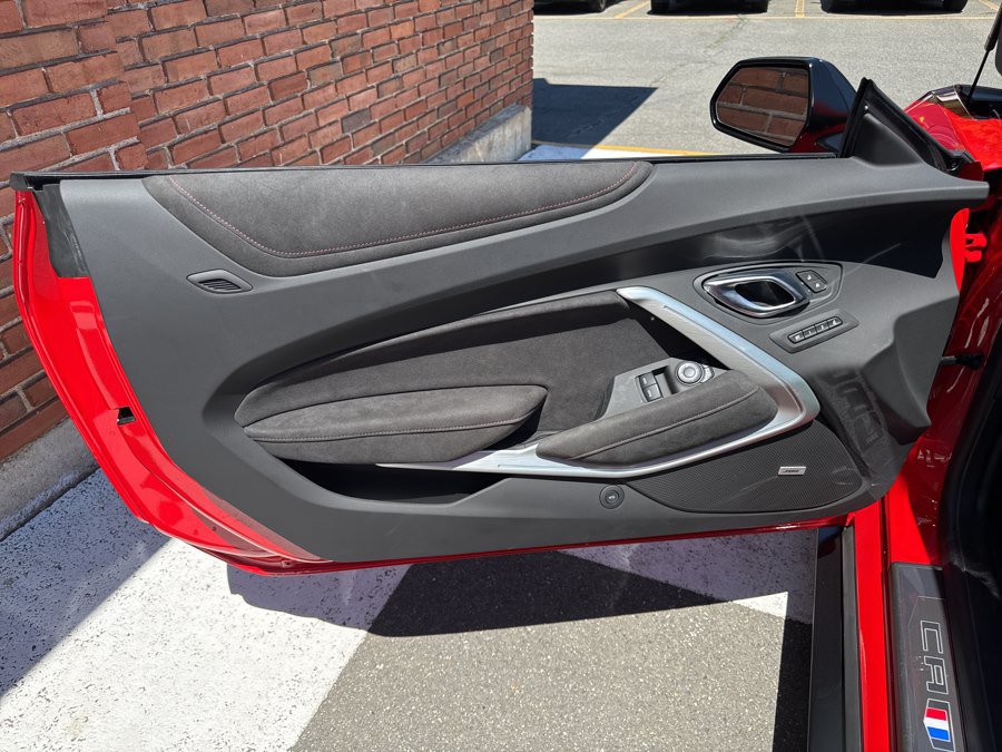 Used 2021 Chevrolet Camaro ZL1 RWD image 36