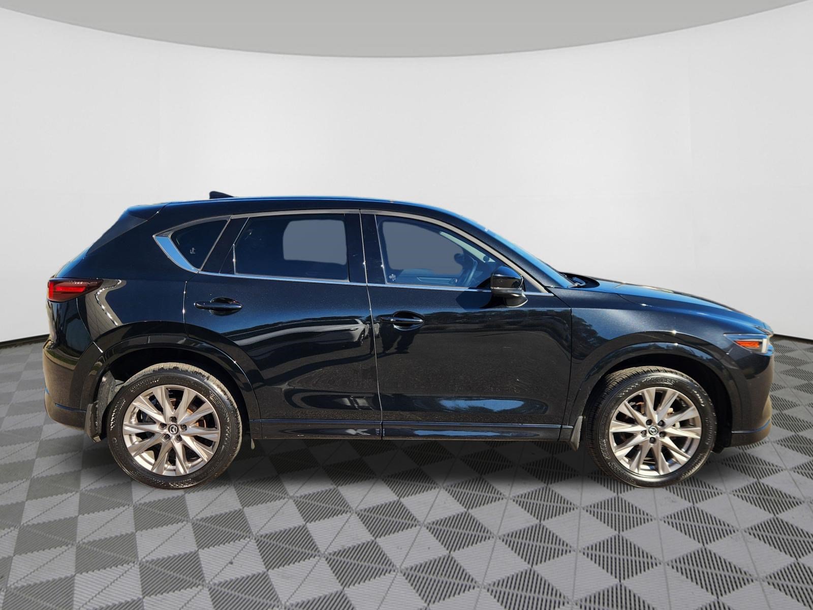 Certified 2024 MAZDA CX-5 AWD 2.5 S w/ Premium Plus Pkg image 6