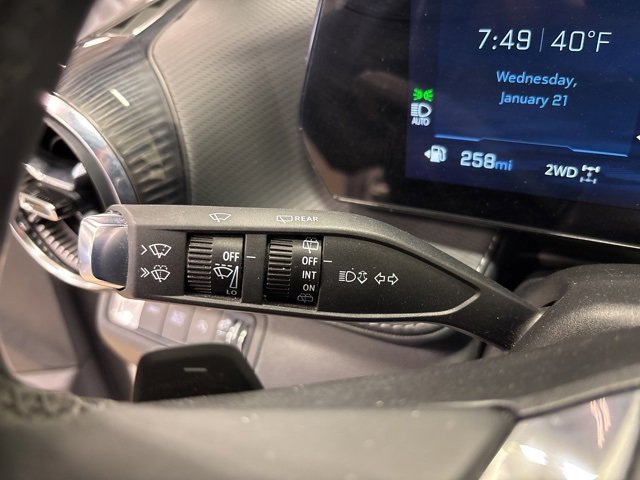 Used 2025 Chevrolet Equinox LT w/ Safety and Technology Package image 37