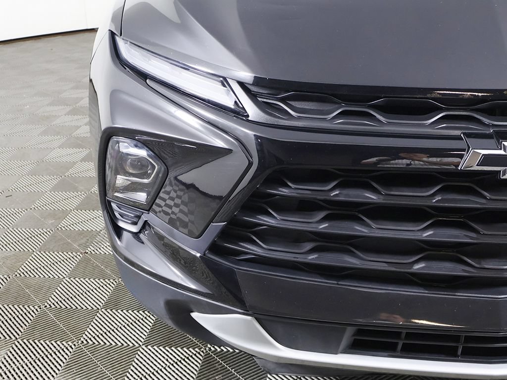 Used 2023 Chevrolet Blazer LT w/ Midnight/Sport Edition AWD/4WD image 13
