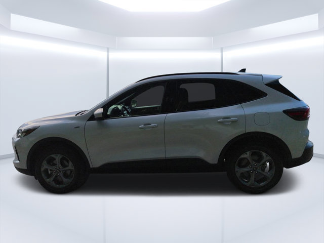 Used 2025 Ford Escape ST-Line Select AWD/4WD image 6