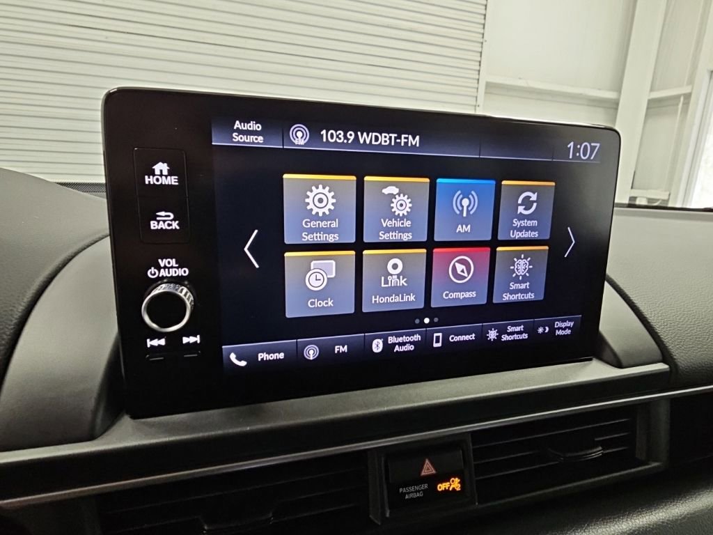 Used 2025 Honda Pilot EX-L image 16