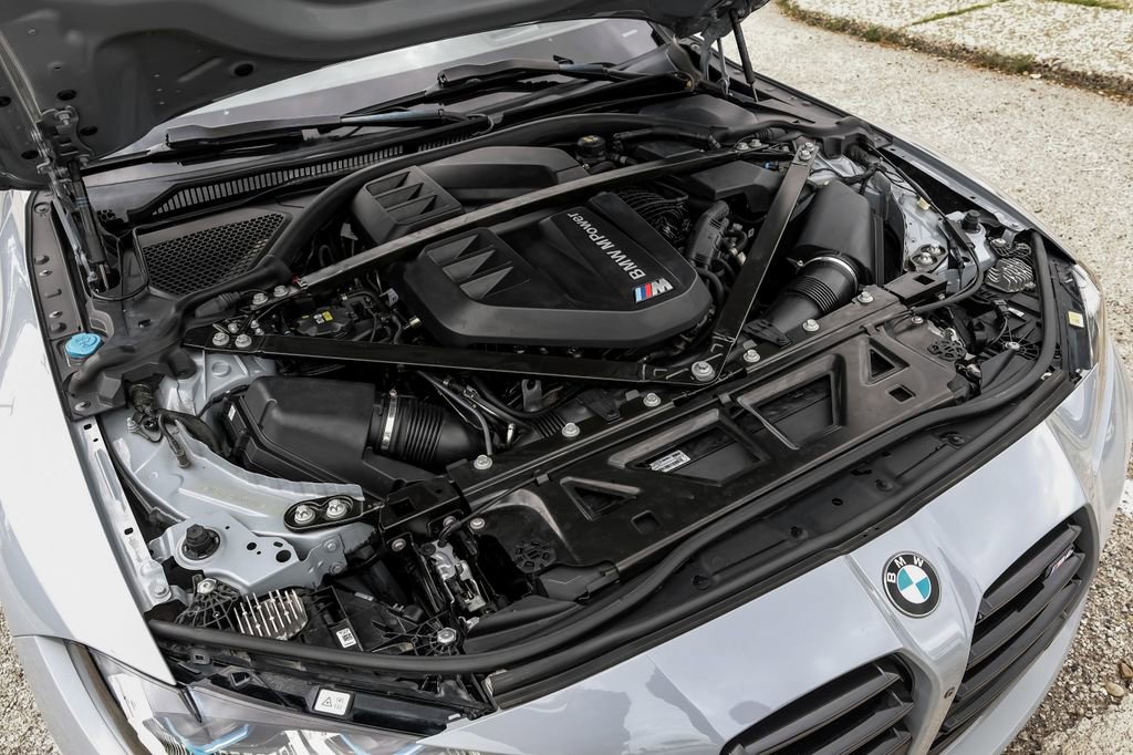 Used 2021 BMW M4 Coupe w/ Executive Package RWD image 55
