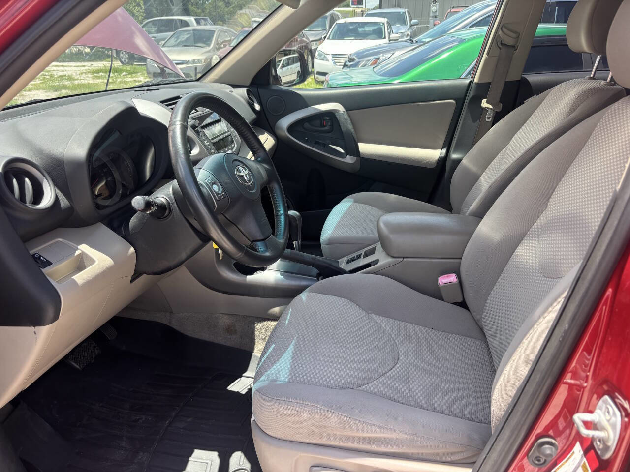 Used 2006 Toyota RAV4 Limited image 8