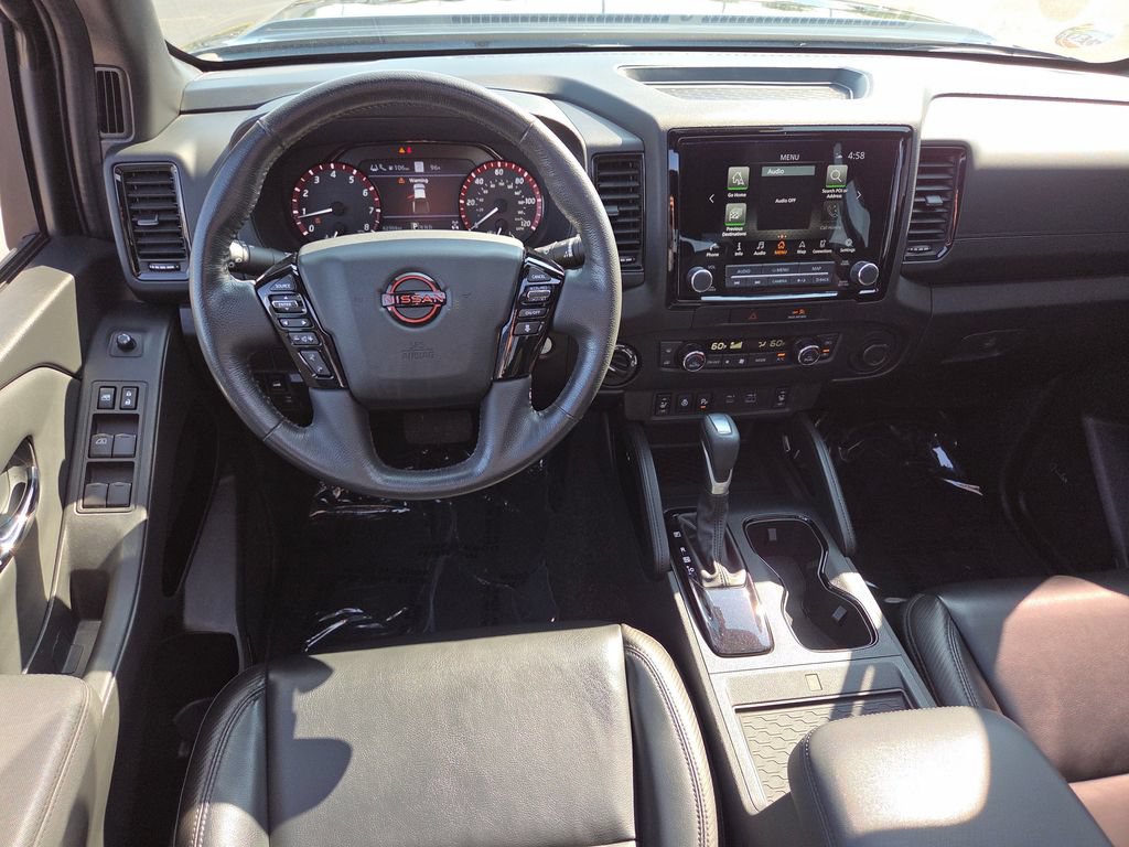 Used 2022 Nissan Frontier PRO-4X w/ Pro-4X Premium Package AWD/4WD image 26