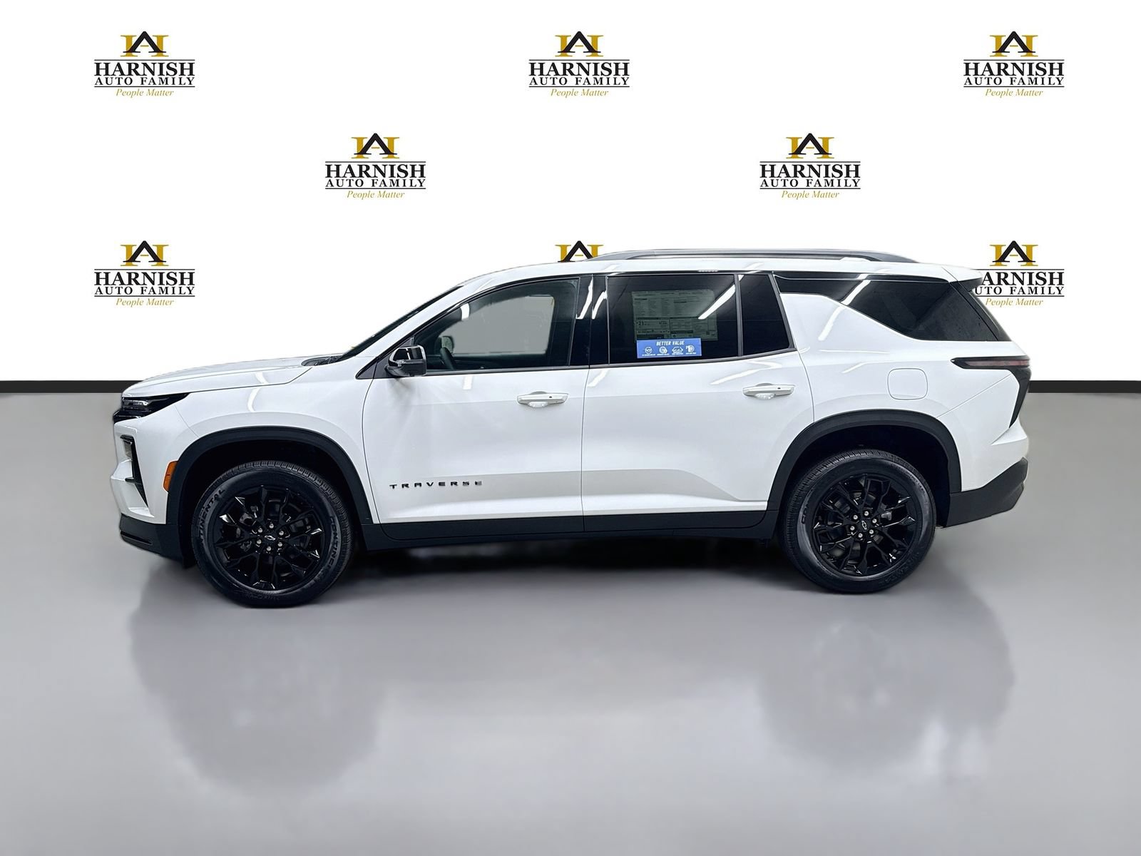 New 2026 Chevrolet Traverse LT w/ Midnight/Sport Edition AWD/4WD image 9