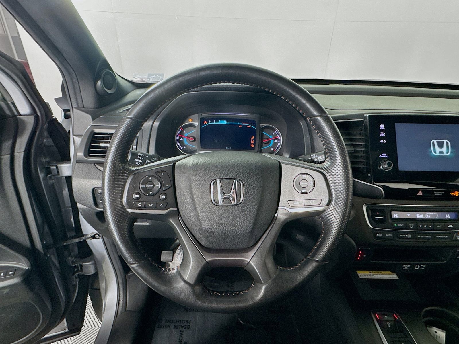 Used 2022 Honda Pilot TrailSport image 13