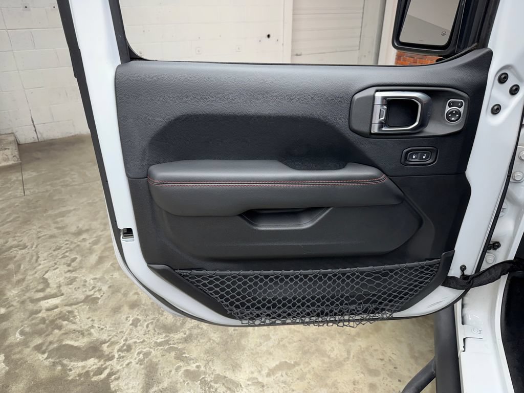Used 2018 Jeep Wrangler Unlimited Rubicon AWD/4WD image 10