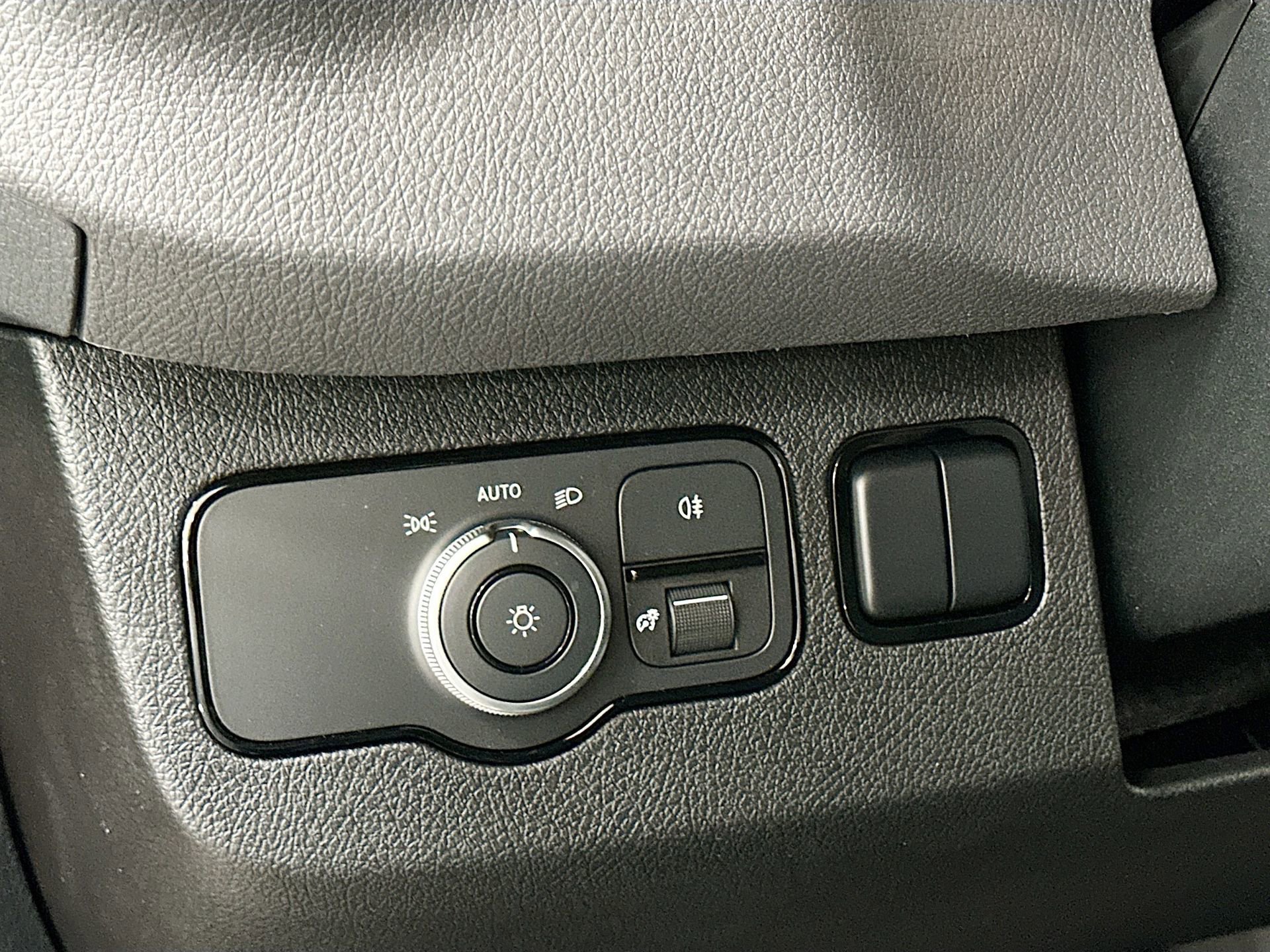 Used 2026 Mercedes-Benz Sprinter 2500 image 11