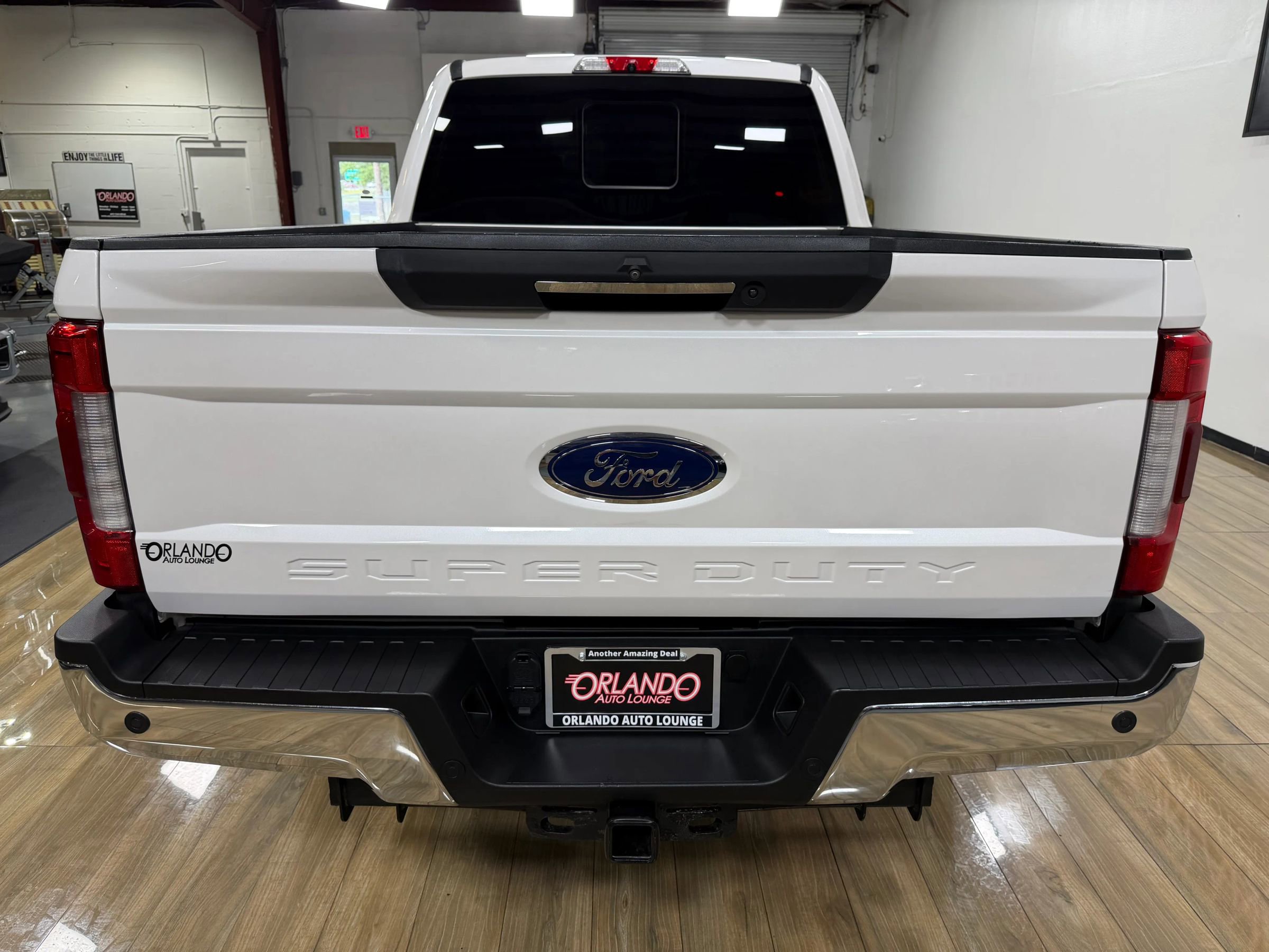 Used 2019 Ford F250 Lariat w/ Lariat Ultimate Package AWD/4WD image 6