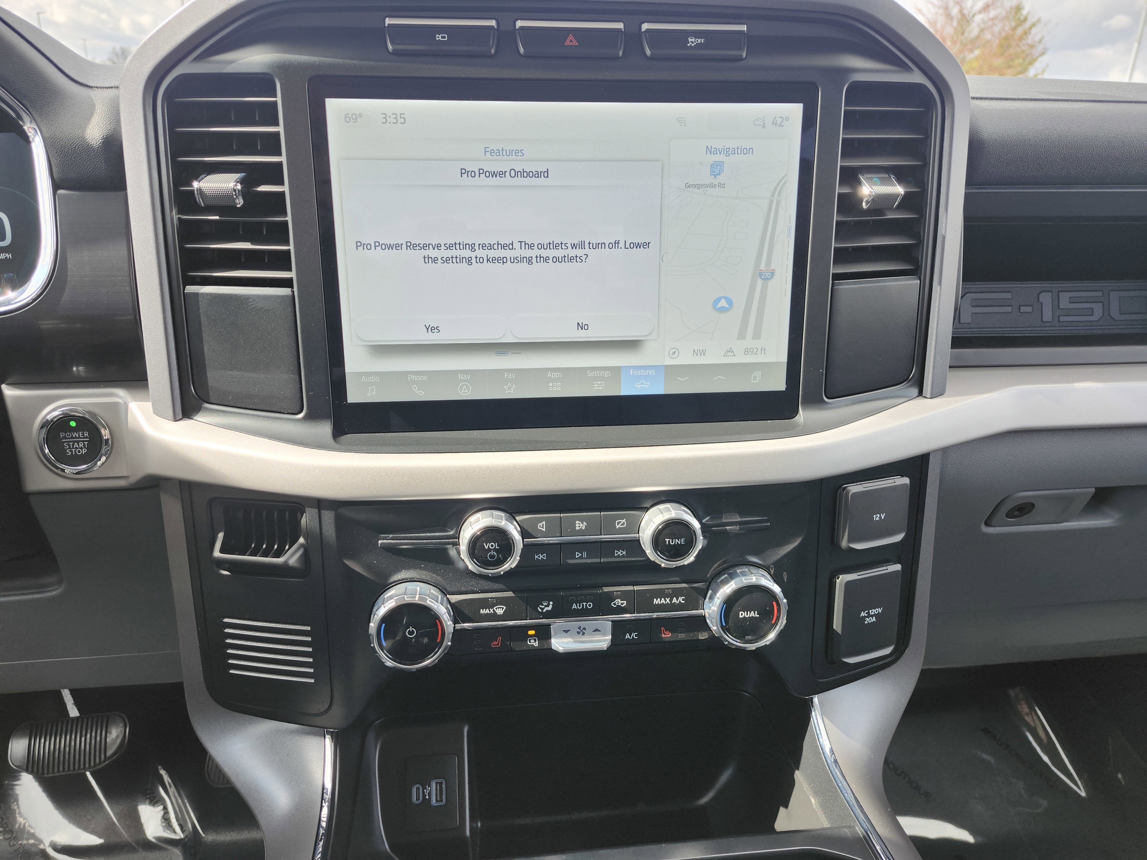 Used 2023 Ford F150 Lightning Pro image 32