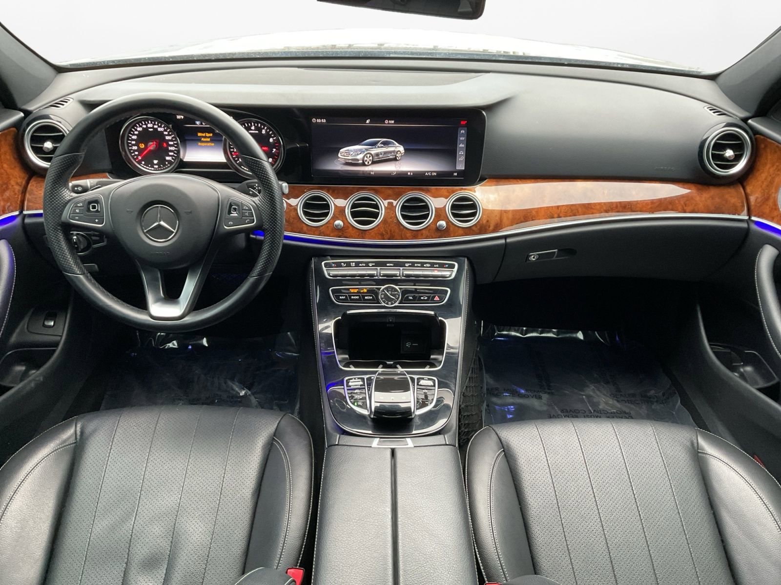 Used 2018 Mercedes-Benz E 300 4MATIC image 10