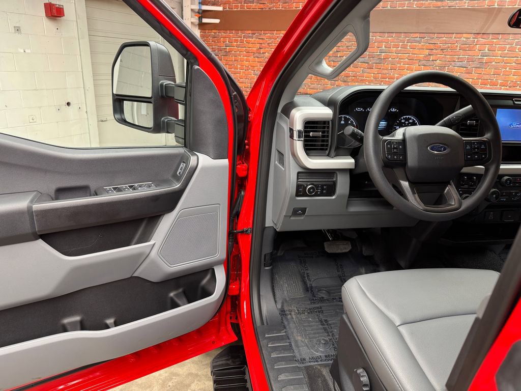 New 2026 Ford F350 XL w/ XL Chrome Package image 10
