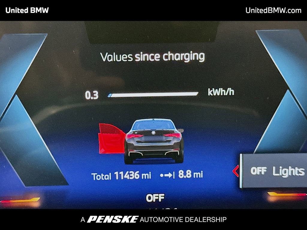 Used 2025 BMW i4 xDrive40i image 7