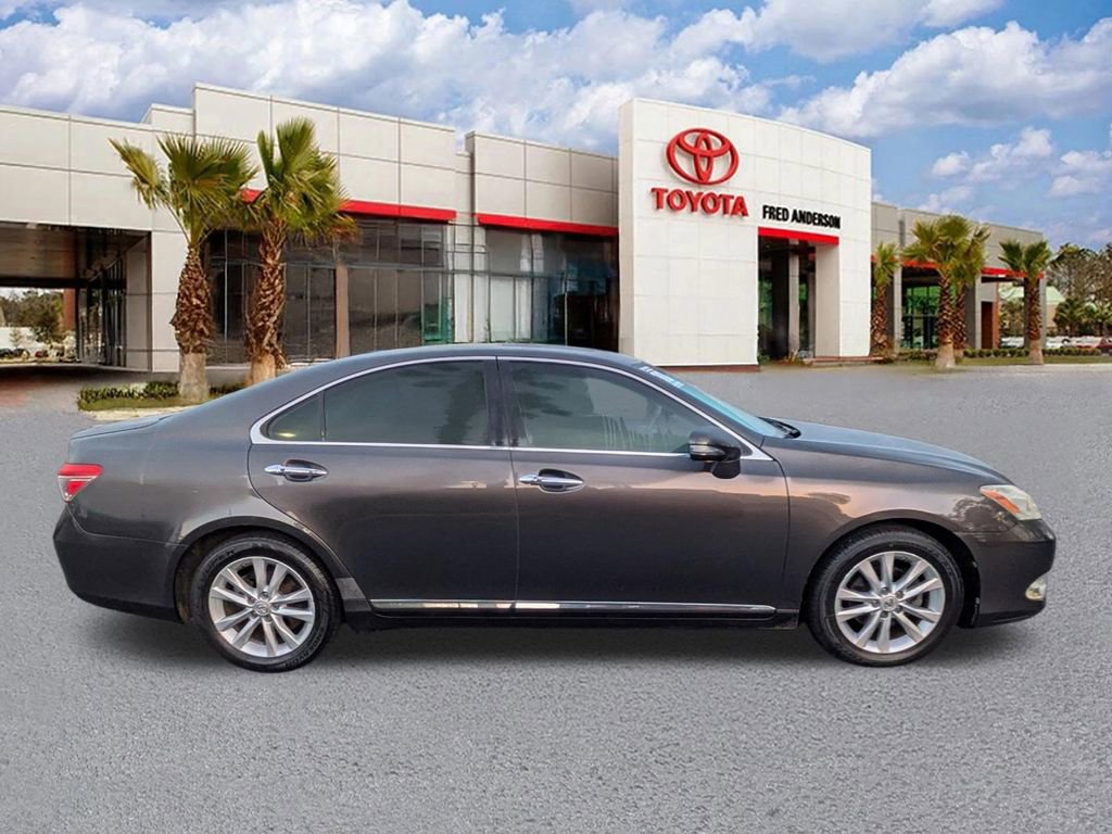 Used 2010 Lexus ES 350 FWD image 3