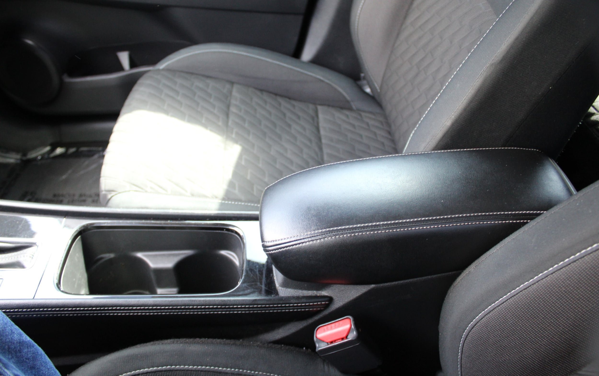 Used 2022 Nissan Kicks SV FWD image 32