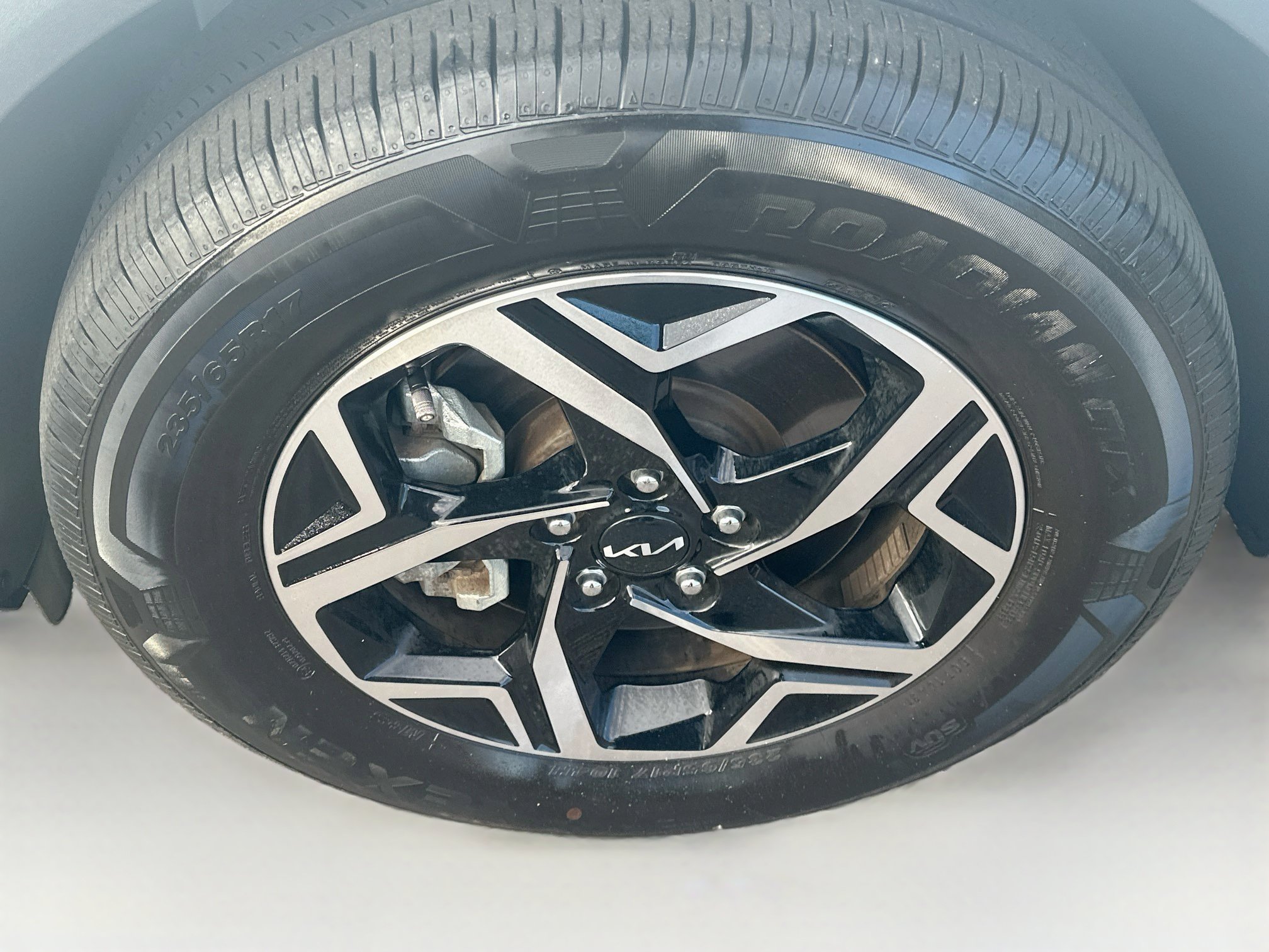Used 2023 Kia Sportage LX AWD/4WD image 11