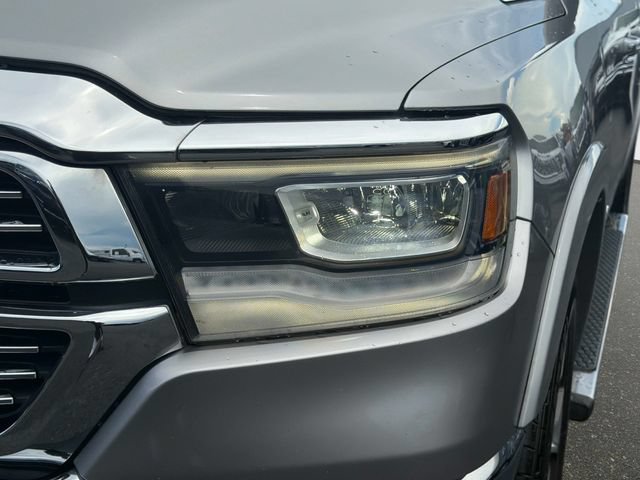 Used 2019 RAM 1500 Laramie RWD image 9