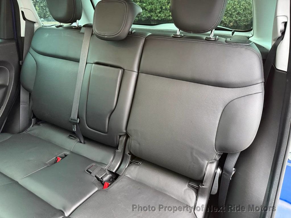 Used 2020 FIAT 500L Lounge w/ Graphite Edition image 13