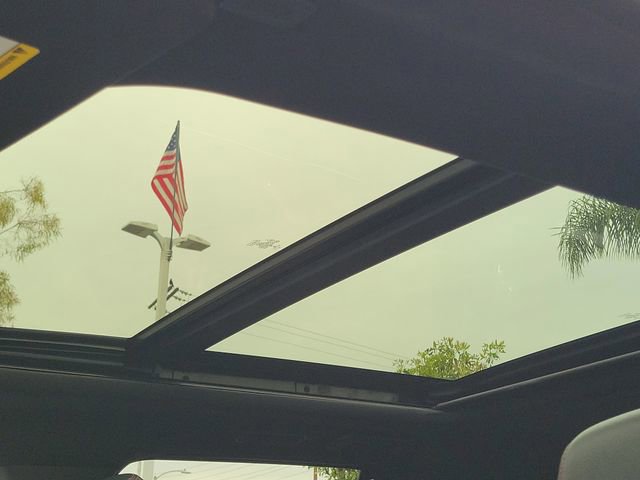 Certified 2022 Ford Expedition Limited AWD/4WD image 18