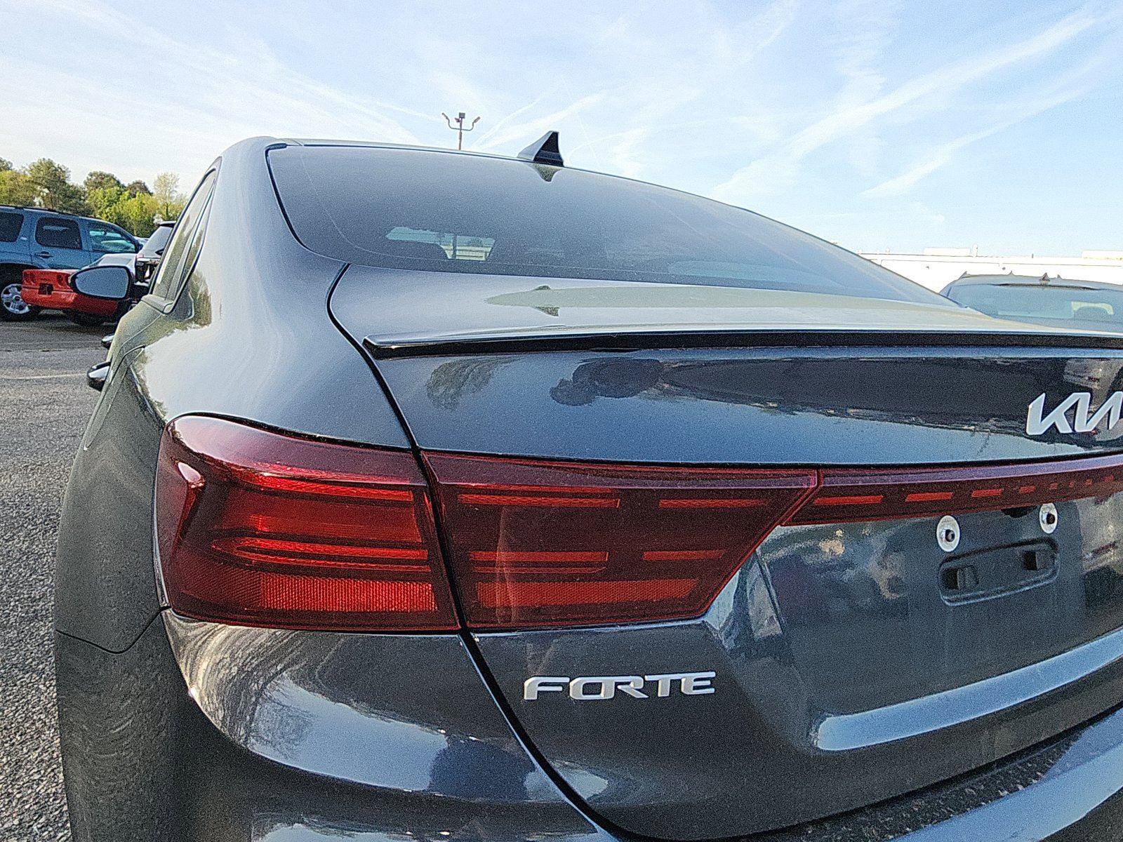 Used 2023 Kia Forte GT-Line w/ GT-Line Technology Package image 10