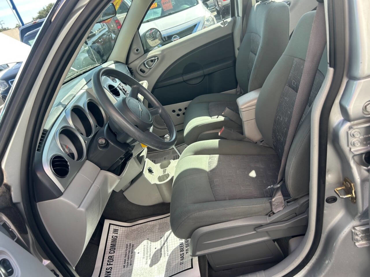 Used 2007 Chrysler PT Cruiser FWD image 23