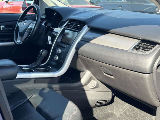 Used 2013 Ford Edge SEL FWD image 27